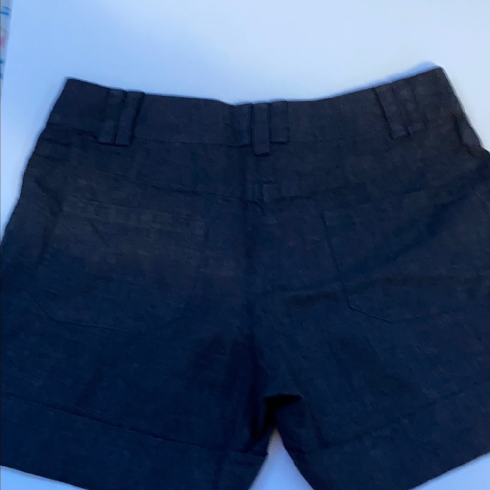 Women’s H&M shorts - Picture 2 of 3
